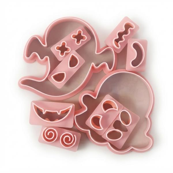 Ghost Face Cookie Cutter & Embosser Stamp Set – 10-Pc Halloween Baking Kit